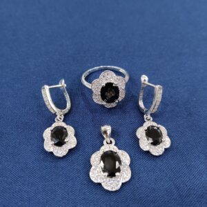 Sapphire stone female jewelry set